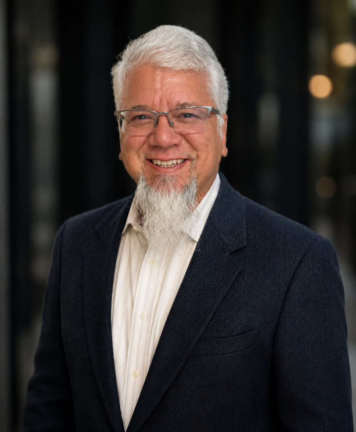 Dr. Luigi Leos